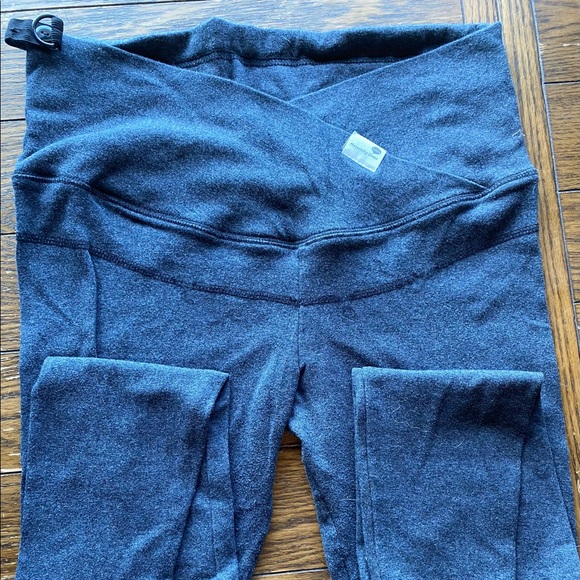 3 for $20 - HerGlow Maternity Leggings 2XL Dark Grey - Picture 5 of 6
